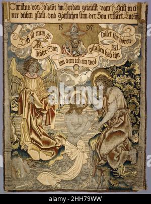 Il Battesimo di Cristo da un insieme del disegno di Passione 1595 basato su un'incisione di Martin Schongauer tedesco con sottigliezza e destrezza, tessitori di questo arazzo che apparentemente usavano i monogrammi AR e ICM presi in prestito, ingranditi, invertiti, E ha aggiunto colore al disegno di Martin Schongauer per l’incisione del Battesimo di Cristo del 1470-74. Questo pannello fa parte di un gruppo di scene del nuovo Testamento di dimensioni simili, intessute in più di due decenni, tutte basate su prototipi stampati da Albrecht Dürer, Hans Baldung Grien, Hans Schäufelein e Hans Wechtlin, nonché di Schongauer. Da a. Foto Stock