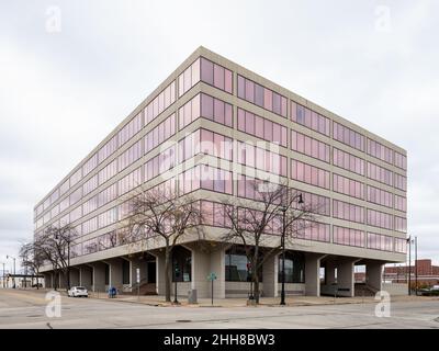 Edificio degli uffici vicino al Campidoglio dell'Illinois Foto Stock