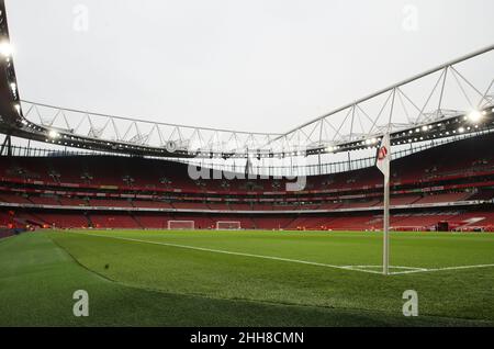 LONDRA, INGHILTERRA - GENNAIO 23: Vista generale all'interno dello stadio prima della partita della Premier League tra Arsenal e Burnley all'Emirates Stadium il 23 Gennaio 2022 a Londra, Regno Unito. (Foto tramite MB Media) Foto Stock