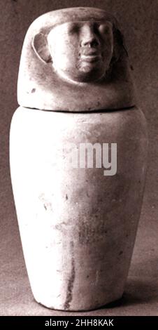 Vaso canopico con coperchio a testa umana (Imsety) ca. 1550–1295 a.C. nuovo Regno. Vaso canopico con coperchio a testa umana (Imsety) 576465 Foto Stock
