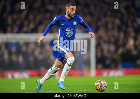 Londra, Regno Unito. 23rd Jan 2022. Londra, Regno Unito. 23 gennaio - Chelsea v Tottenham Hotspur - Premier League - Stamford Bridge Hakim Ziyech durante la partita della Premier League a Stamford Bridge, Londra. Picture Credit : Credit: Mark Pain/Alamy Live News Foto Stock
