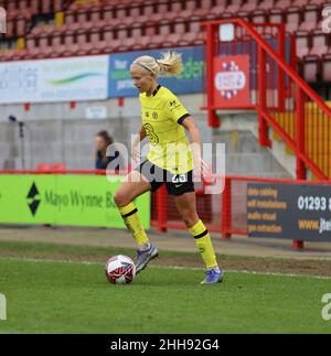 Crawley, Regno Unito. 23rd Jan 2022. Broadfield Stadium, Crawley, UK, Pernille Harder (23, che) durante una partita del WSL il 23 gennaio 2022 tra Brighton & Hove Albion W.F.C e Chelsea Women al Broadfield Stadium, Crawley, UK Bettina Weissensteiner/SPP credito: SPP Sport Press Foto. /Alamy Live News Foto Stock