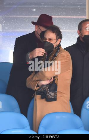 Napoli, Italia. 23rd Jan, 2022. il presidente di Salerno Danilo Iervolino la Serie A tra SSC Napoli - US. Salernitana 1919 e allo Stadio Diego Armando Maradona Punteggio finale:4-1 (Photo by Agostino Gemito/Pacific Press) Credit: Pacific Press Media Production Corp./Alamy Live News Foto Stock