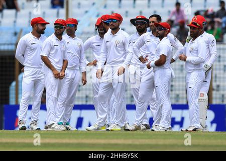 Chittagong, Bangladesh. 06th Set 2019. Afghanistan Cricketers Review System durante una partita di prova di cricket uno-off tra Afghanistan vs Bangladesh allo Zohur Ahmed Chowdhury Stadium a Chittagong. Afghanistan vinto da 224 corse (Foto di MD Manik/SOPA Images/Sipa USA) credito: Sipa USA/Alamy Live News Foto Stock