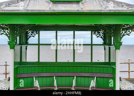 Rifugio mare, North Shore, Blackpool, Lancashire, Regno Unito Foto Stock