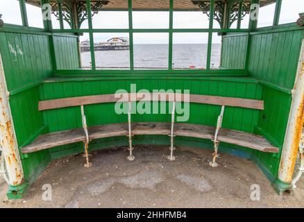 Rifugio mare, North Shore, Blackpool, Lancashire, Regno Unito Foto Stock