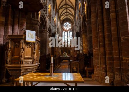Interno della Cattedrale di St Magnus a Kirkwall sulla Mainland Orkney in Scozia Foto Stock Interno della Cattedrale di St Magnus a Kirkwall sulla Mainland Orkney in Scozia Foto Stock