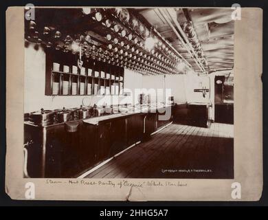 Pressa a vapore-calda-dispensa di Oceanic White Star Line - R.F. Turnbull, fotografo. Foto Stock