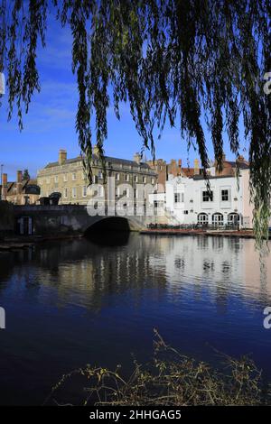 Puntate sul fiume Cam, Silver Street, Cambridge City, Inghilterra, Regno Unito Foto Stock