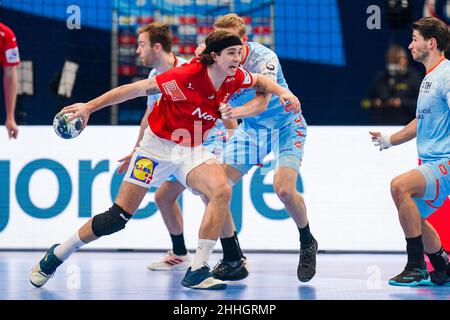 BUDAPEST, UNGHERIA - GENNAIO 24: Jacob Tandrup Holm di Danimarca durante il Men's EHF Euro 2022 Main Round Group incontro tra Danimarca e Paesi Bassi al MVM Dome il 24 Gennaio 2022 a Budapest, Ungheria (Foto di Henk Seppen/Orange Pictures) Foto Stock