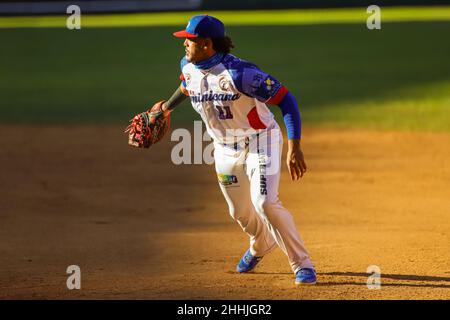 MAZATLAN, MESSICO - FEBBRAIO 05: Ronald Guzman primo barman di Las Águilas Cibaeñas, durante una partita tra Repubblica Dominicana e Panama come parte della Serie del Caribe 2021 al Teodoro Mariscal Stadium il 5 febbraio 2021 a Mazatlan, Messico. (Foto di Luis Gutierrez/ Norte foto) Foto Stock