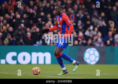 Londra, Regno Unito. 23rd Jan 2022. Jean-Philippe Mateta del Palazzo di Cristallo in azione. Premier League match, Crystal Palace contro Liverpool allo stadio Selhurst Park di Londra domenica 23rd gennaio 2022. Questa immagine può essere utilizzata solo per scopi editoriali. Solo per uso editoriale, licenza richiesta per uso commerciale. Nessun uso in scommesse, giochi o un singolo club/campionato/player pubblicazioni. pic di Steffan Bowen/Andrew Orchard sport fotografia/Alamy Live news credito: Andrew Orchard sport fotografia/Alamy Live News Foto Stock