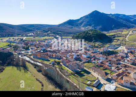 Paesaggio in Cervera de Pisuerga, Palencia, Castilla y León, Spagna Foto Stock