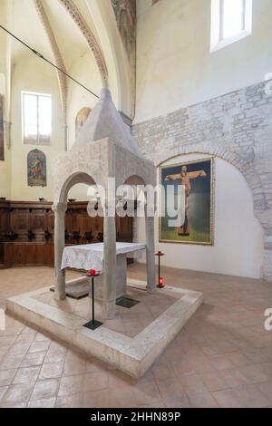 Abbazia di San Salvatore di Montecorona, Umbertide, Umbria, Italia, Europa Foto Stock