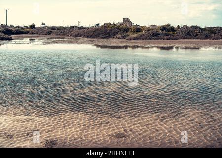 Atlit piscine d'acqua mare Israele in una giornata di sole Foto Stock