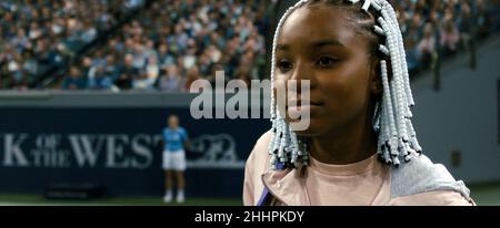 Re Richard è un film di dramma biografico americano del 2021 diretto da Reinaldo Marcus Green e scritto da Zach Baylin che segue la vita di Richard Williams, il padre e allenatore di famosi tennisti Venere e Serena Williams. Questa fotografia è solo ad uso editoriale ed è copyright della compagnia cinematografica e/o del fotografo assegnato dalla società cinematografica o di produzione e può essere riprodotta solo da pubblicazioni in concomitanza con la promozione del suddetto Film. Foto Stock