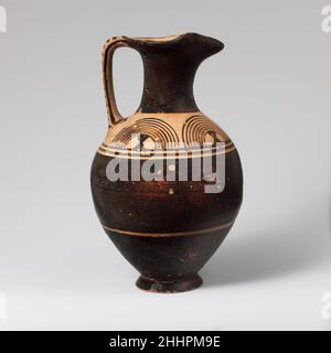 Terracotta oinoe ca. 900 a.C. Greco, Attico dal deposito di Imettos (vedi 30.118.1). Terracotta oinoe (caraffa). Greco, Attico. Ca. 900 A.C. Terracotta. Geometrico. Vasi Foto Stock