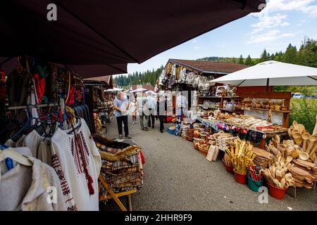 Il mercato turistico di Voronet in Romania Foto Stock