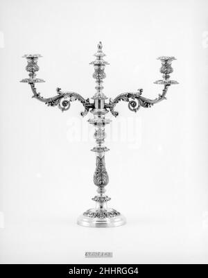 Candelabro ca. 1830. Candelabro ca. 1830. Piastra Sheffield in argento. Prodotto in Inghilterra Foto Stock