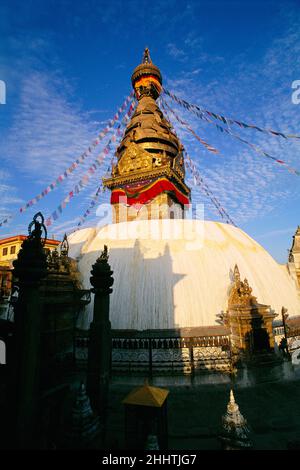 Tempio buddista di Swayambhunath (Stupa) Nepal Foto Stock