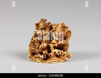 Netsuke di due personaggi seduti e un Drago 18th–19th secolo Giappone. Netsuke di due figure sedute e un drago. Giappone. 18th–19th secolo. Avorio. Edo (1615–1868) o Meiji (1868–1912). Netsuke Foto Stock