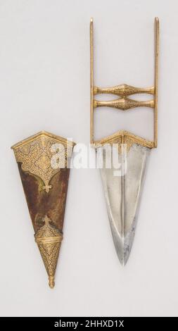 Pugnale (Katar) con guaina 18th–19th indiano secolo. Pugnale (Katar) con guaina 31471 Foto Stock