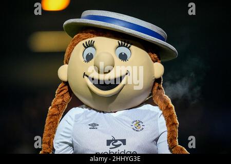 Luton, Regno Unito. 25th Jan 2022. La mascotte di Luton Town durante la partita del Campionato Sky Bet tra Luton Town e Bristol City a Kenilworth Road, Luton, Inghilterra, il 25 gennaio 2022. Foto di David Horn. Credit: Prime Media Images/Alamy Live News Foto Stock