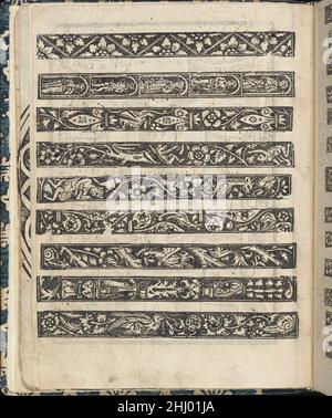 Esempio di recami, pagina 19 (verso) 1530 Giovanni Antonio Tagliente italiano scritto da Giovanni Antonio Tagliente, italiano, Venezia ca. 1465-1527 Venezia, edito da Giovanantonio e i fratelli da Sabbio Venezia. Dall'alto verso il basso e da sinistra verso destra:Design composto da 9 registri orizzontali. Ogni registro è decorato con un diverso motivo decorativo, alcuni dei quali sono floreali, figurali, architettonici, ecc. Pagina 19 (verso) 357722 Foto Stock