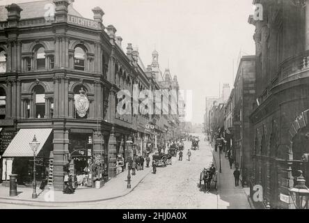 Fotografia d'epoca, fine 19th, inizio 20th secolo, vista di Darley Street, Bradford, West Yorkshire Foto Stock
