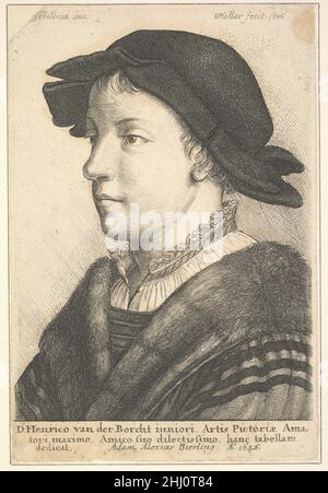 Giovane uomo che indossa un cappello in profilo a sinistra 1646 Venceslao Hollar Bohemian un giovane uomo ha mostrato busto-lunghezza in tre quarti di profilo a sinistra, indossando un cappuccio scuro con taglio, abito rifinito in pelliccia, e camicia con colletto di pizzo in piedi frillato. Disegno correlato di Holbein nel Louvre.. Giovane uomo che indossa un cappello di profilo a sinistra 360624 Foto Stock