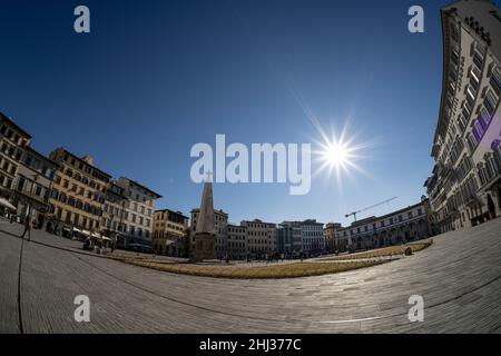 Firenze Italia. Gennaio 2022. Vista panoramica della piazza Santa Maria Novella nel centro storico della città Foto Stock