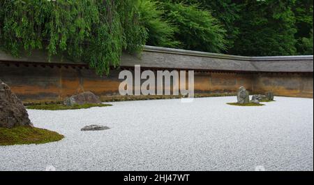 Giardino Zen a Kyoto (Ryoan-ji) Foto Stock