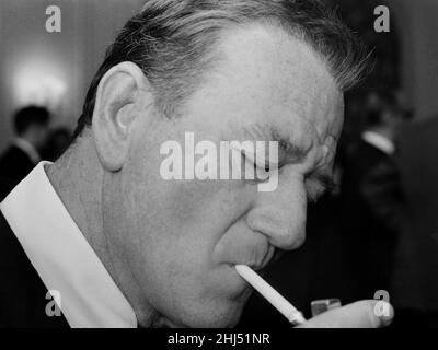 Attore americano John Wayne a Londra ottobre 1960 Foto Stock