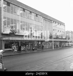 Vista esterna Bexley Heath Co-Op combinato supermercato e grandi magazzini. 23rd novembre 1961 Foto Stock