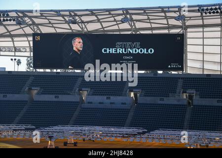 La segnaletica è illuminata durante una conferenza stampa per presentare Steve Cherundolo come nuovo allenatore del LAFC, mercoledì 5 gennaio 2022, a Los Angeles. (Dylan Stewart/immagine dello sport) Foto Stock