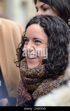 20000 persone hanno marciato tra bastille e bercy a Parigi per questa demo interprofessionale erano presenti 2 candidati per le elezioni presidenziali Foto Stock