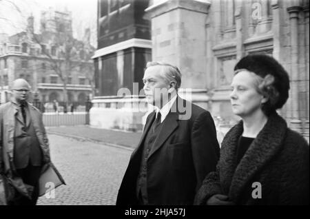 Servizio presso Westminster Abbey, Londra, in ricordo dell'assassinato presidente americano Kennedy, domenica 24th novembre 1963. I nostri spettacoli di foto ... Harold Wilson, leader dell'opposizione. Foto Stock
