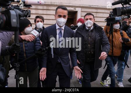 Roma, 27 gennaio 2021 Luigi di Maio è politico italiano, dal 5 settembre 2019 Ministro degli Affari Esteri e della cooperazione Internazionale nel Governo Conte II e successivamente nel Governo Draghi durante il quarto giorno di voto per l'elezione del Capo di Stato d'Italia Foto Stock