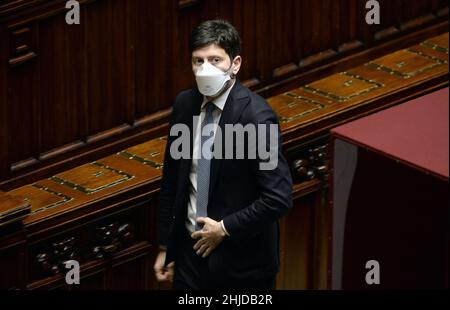 Roma, Italia. 28th Jan 2022. Roma 28/01/2022 Camera dei deputati. Quinto scrutinio per l'elezione del Presidente della Repubblica nella foto: Roberto speranza Credit: Independent Photo Agency/Alamy Live News Foto Stock