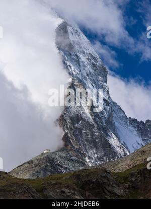 ZERMATT, SVIZZERA - il Cervino, una montagna alta 4.470 metri (14.692 piedi), nelle Alpi Pennine, cantone del Vallese. Foto Stock