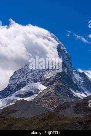 ZERMATT, SVIZZERA - il Cervino, una montagna alta 4.470 metri (14.692 piedi), nelle Alpi Pennine, cantone del Vallese. Foto Stock
