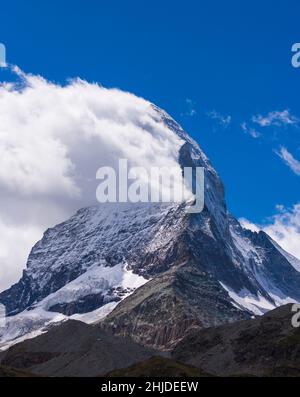 ZERMATT, SVIZZERA - il Cervino, una montagna alta 4.470 metri (14.692 piedi), nelle Alpi Pennine, cantone del Vallese. Foto Stock
