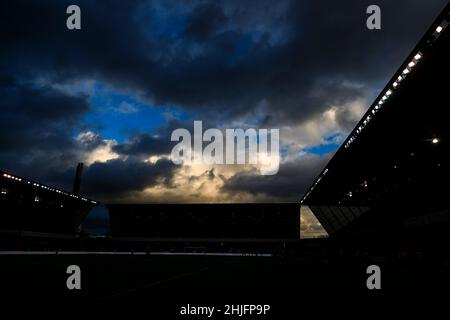 The Den, Millwall, Londra, Regno Unito. 29th Jan 2022. Campionato di calcio, Millwall contro West Bromwich Albion: Nuvole invernali sul Den Stadium durante il gioco Credit: Action Plus Sports/Alamy Live News Foto Stock