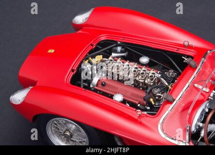 Modellino pressofuso di CMC della Ferrari 250 testa Rossa Pontoon Fender 1958 Foto Stock