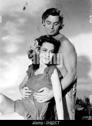 MAUREEN O'SULLIVAN E JOHNNY WEISSMULLER NEL TESORO SEGRETO DI TARZAN (1941), DIRETTO DA RICHARD THORPE. Credito: M.G.M. / Album Foto Stock