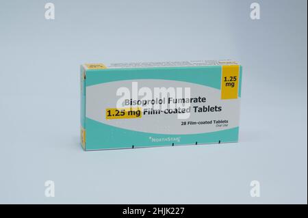 Immagine di una scatola di Bisoprolol fumarato 2,5mg su sfondo bianco Foto Stock