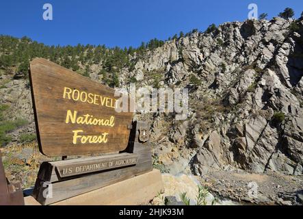 Lungo l'autostrada 36 da Fort collins a Estes Park, Colorado CO Foto Stock