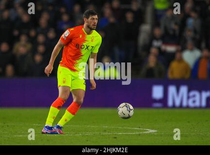 Cardiff City Stadium, Cardiff, Regno Unito. 30th Jan 2022. Campionato di calcio, Cardiff City Versus Nottingham Forest; Scott McKenna of Nottingham Forest controlla la palla Credit: Action Plus Sports/Alamy Live News Foto Stock