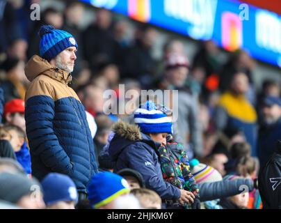 Cardiff City Stadium, Cardiff, Regno Unito. 30th Jan 2022. Campionato di calcio, Cardiff City Versus Nottingham Forest; Un fan di Cardiff City guarda su Credit: Action Plus Sports/Alamy Live News Foto Stock