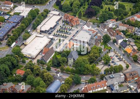 Vista aerea, centro commerciale locale Dortmunder Straße, Evang. St.-Victor-Kirche, Fangstraße, Herringen, Hamm, Ruhrgebiet, Nordrhein-Westfalen, Germania, Foto Stock